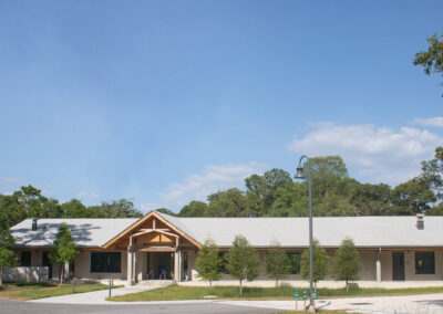 Boyd Hill Oak Hall Slider 5